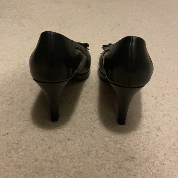 Naturalizer black pumps with bow size 7.5 M - Picture 5 of 8